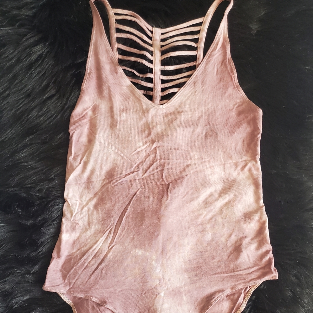 American Eagle Soft & Sexy Pink Tie-Dye Body Suit Size Large.
